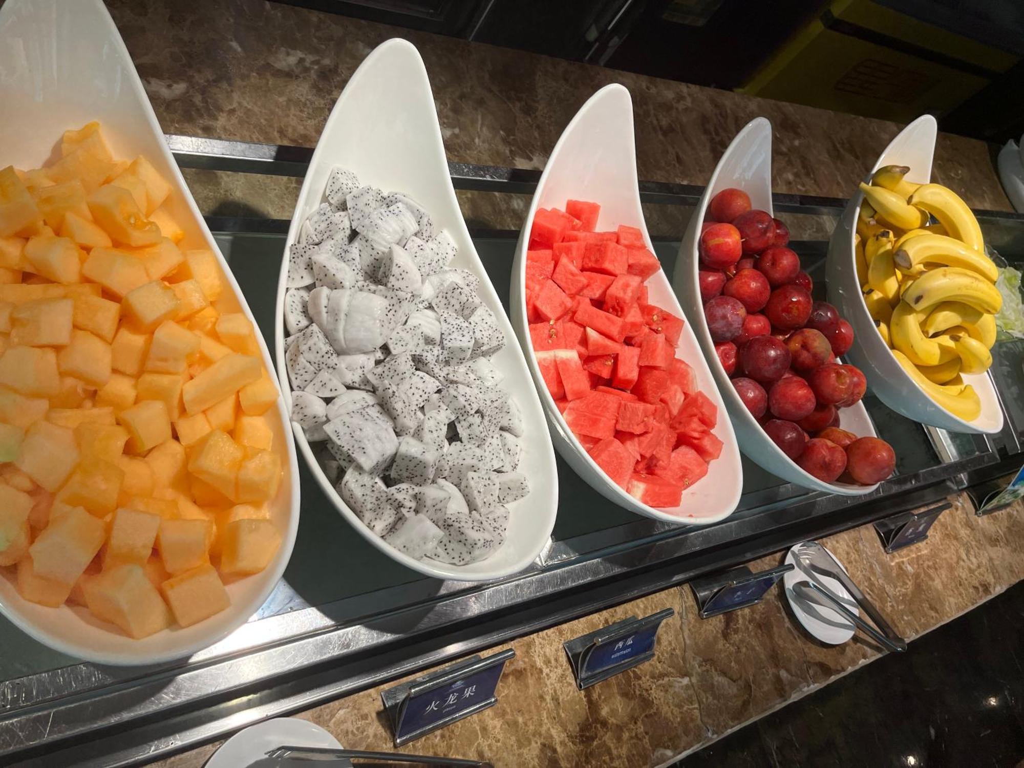 Days Hotel & Suites China Town---Five Minutes To Reach Changsha Station, The Metro Line 2 & Line 6 Are Nearby,Free Gym & Laundromat,Chinese And Western Buffet Breakfast Is Offered On The 31St Floor エクステリア 写真